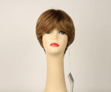 Load image into Gallery viewer, Linda Blonde With Highlights Size M