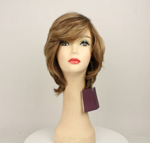 Load image into Gallery viewer, Linda Blonde With Highlights Size L