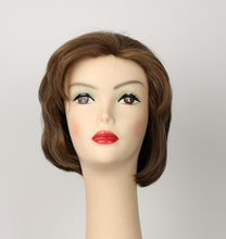 Load image into Gallery viewer, Light Brown Dorothy With Blonde Ash Highlights Size M