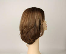 Load image into Gallery viewer, Shlomit Light Brown With Ash Blonde Highlights Skin Top Size S