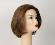 Load image into Gallery viewer, Dorothy Light Brown With Blonde Highlights