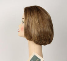 Load image into Gallery viewer, Light Blonde With Highlights Dorothy Size Medium