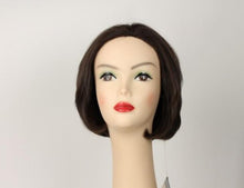 Load image into Gallery viewer, Dorothy Dark Brown With Red Tones Size Small