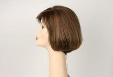 Load image into Gallery viewer, Light Brown Dorothy With Highlights Size Large