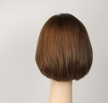 Load image into Gallery viewer, Medium Brown-Auburn Dorothy Size Medium