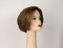 Load image into Gallery viewer, Ash Brown Dorothy With Highlights Size Large