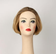 Load image into Gallery viewer, Light Blonde Dorothy With Slightly Darker Roots Size Large