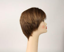 Load image into Gallery viewer, Linda Light Brown With Blonde Highlights Size M
