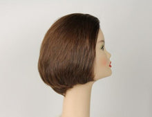 Load image into Gallery viewer, Medium-Light Brown Dorothy Size Medium