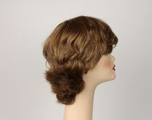 Load image into Gallery viewer, Linda Blonde With Highlights Size L