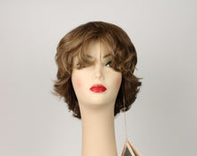 Load image into Gallery viewer, Linda Light Brown With Ash Blonde Highlights Size L