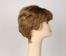 Load image into Gallery viewer, Linda Blonde With Highlights Size M