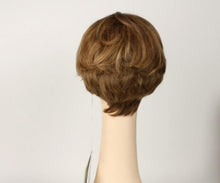 Load image into Gallery viewer, Linda Blonde With Highlights Size M