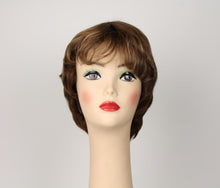 Load image into Gallery viewer, Linda Light Brown With Warm Blonde Highlights Size L