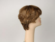 Load image into Gallery viewer, Linda Blonde With Highlights Size M