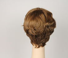 Load image into Gallery viewer, Linda Light Brown With Warm Blonde Highlights Size L