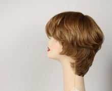 Load image into Gallery viewer, Linda Blonde With Highlights Size L