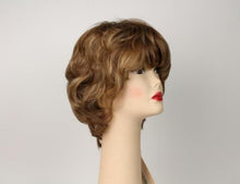 Load image into Gallery viewer, Linda Blonde With Highlights Size L