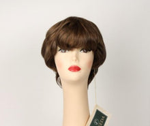 Load image into Gallery viewer, Linda Light Brown With Blonde Highlights Size L