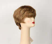 Load image into Gallery viewer, Linda Blonde With Highlights Size L