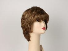 Load image into Gallery viewer, Linda Blonde With Highlights Size L