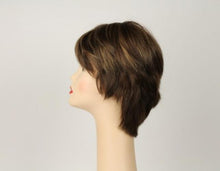 Load image into Gallery viewer, Linda Light Brown With Blonde Highlights Size M