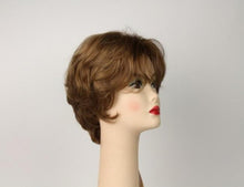 Load image into Gallery viewer, Linda Blonde With Highlights Size M