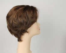 Load image into Gallery viewer, Linda Light Brown With Blonde Highlights Size M