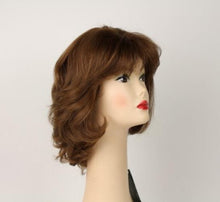 Load image into Gallery viewer, Olivia 2000 Light Brown With Warm Blonde Highlights Size M