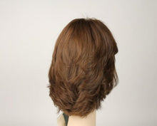 Load image into Gallery viewer, Medium Brown Olivia 2000 With Highlights