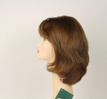 Load image into Gallery viewer, Light Brown With Blonde Highlights Olivia 2000