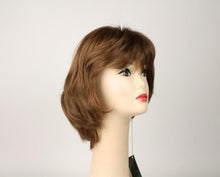 Load image into Gallery viewer, Olivia 2000 Light Brown With Warm Blonde Highlights Size M