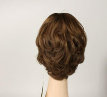 Load image into Gallery viewer, Light Brown With Blonde Highlights Olivia 2000