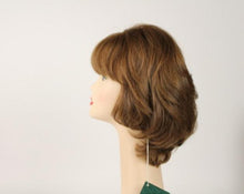 Load image into Gallery viewer, Olivia 2000 Light Brown With Warm Blonde Highlights Size M
