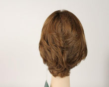 Load image into Gallery viewer, Olivia 2000 Light Brown With Warm Blonde Highlights Size M