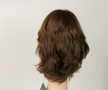 Load image into Gallery viewer, Light Brown With Blonde Highlights Olivia 2000