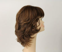 Load image into Gallery viewer, Light Brown With Blonde Highlights Olivia 2000