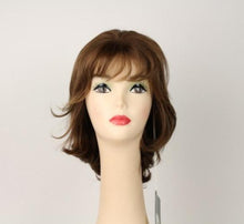 Load image into Gallery viewer, Olivia 2000 Light Brown With Warm Blonde Highlights Size M