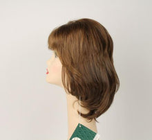 Load image into Gallery viewer, Olivia 2000 Light Brown With Warm Blonde Highlights Size M