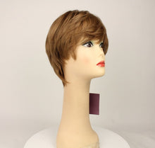 Load image into Gallery viewer, Linda Blonde With Highlights Size M