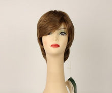 Load image into Gallery viewer, Linda Blonde With Highlights Size M