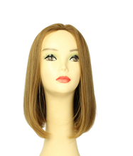 Load image into Gallery viewer, CARRE Blonde With Highlights MONO-DIRECTIONAL TOP SIZE M
