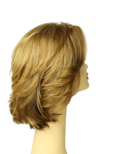 Load image into Gallery viewer, CARRE BLONDE WITH HIGHLIGHTS MONO-DIRECTIONAL TOP SIZE M
