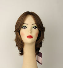 Load image into Gallery viewer, OLIVIA 2000 MULTI-DIRECTIONAL SKIN TOP LIGHT BROWN WITH HIGHLIGHTS SIZE M
