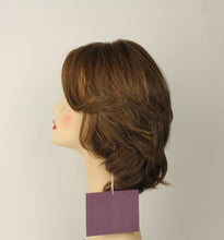 Load image into Gallery viewer, OLIVIA 2000 MULTI-DIRECTIONAL SKIN TOP LIGHT BROWN WITH HIGHLIGHTS SIZE M
