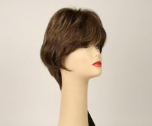 Load image into Gallery viewer, Linda Light Brown with Ash Blonde highlights Size M
