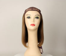 Load image into Gallery viewer, Hat Fall Avalon Blonde With Highlights Size S 12&#39;&#39;
