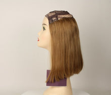 Load image into Gallery viewer, Hat Fall Avalon Blonde With Highlights Size S 12&#39;&#39;
