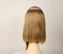 Load image into Gallery viewer, Hat Fall Avalon Blonde with highlights Size M 12&#39;&#39;
