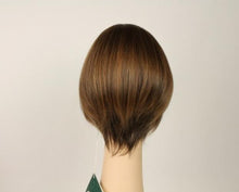 Load image into Gallery viewer, Shifra Light Brown With Warm Blonde Highlights Size Xl
